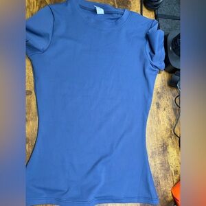Women’s Short Sleeve Crew Neck Top - Blue